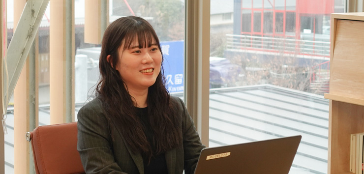 質問に答えてる風画像