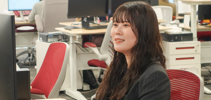 業務してる感じの写真