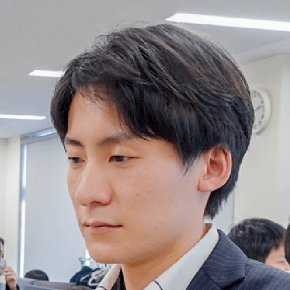 角 康平